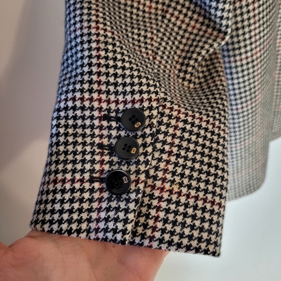Escada Wool Cashmere Silk Blend Houndstooth Blazer - Size 40 - Picture 3 of 11